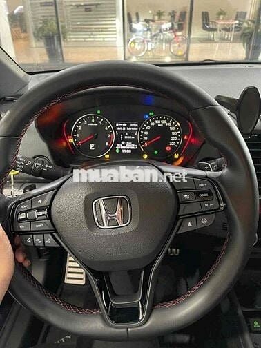 Honda City RS 2024 - 4700 km, xe siêu đẹp, zin 99%