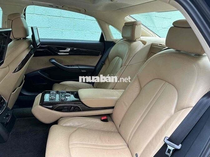 Audi A8L 2012 - 78000 km