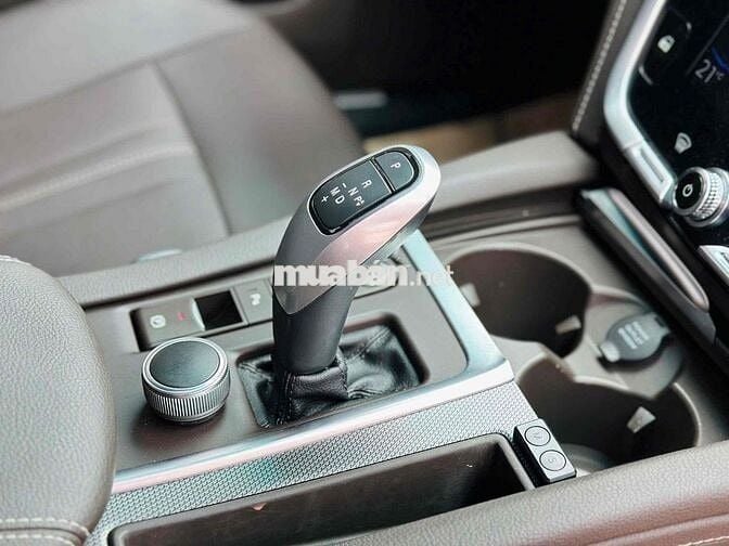 VinFast Lux A2.0 2022 A2.0 Tiêu chuẩn - 32000 km