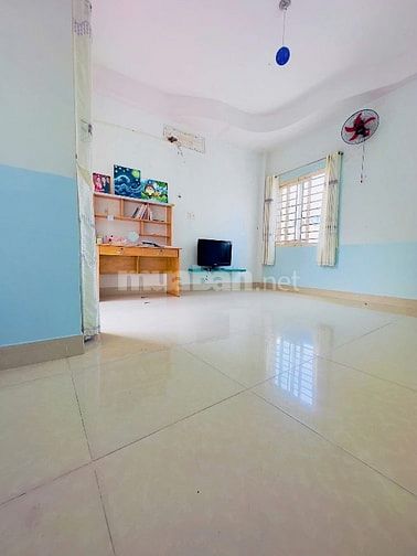 Nhà diện tích mặt tiền khủng8m. Khu VIP P15.Q8. Cách MT 1căn