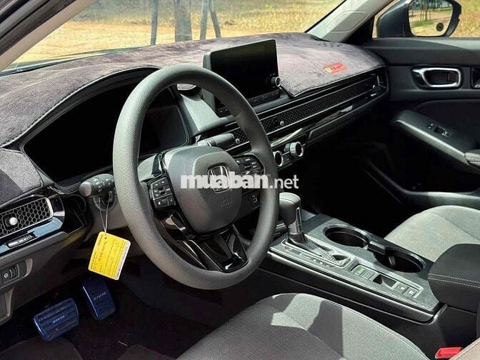 Honda Civic G 2022 -39500 km, hỗ trợ vay NH 70%