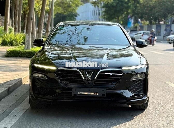 VinFast Lux A2.0 2022 A2.0 Tiêu chuẩn - 50000 km