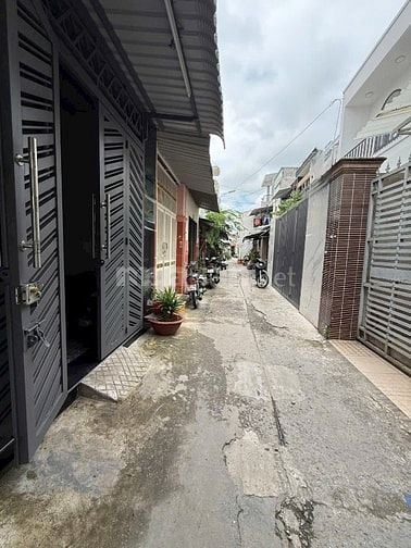 5,98tỷ Nhà lô Hưng Phú HXH 3x15 ( 2 lầu st ) SHR hoàn công  