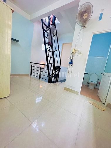 Nhà diện tích mặt tiền khủng8m. Khu VIP P15.Q8. Cách MT 1căn