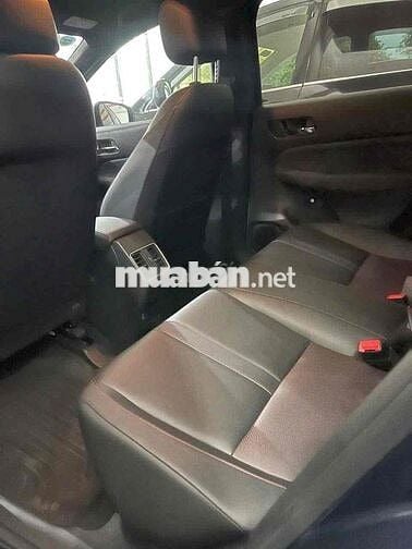 Honda City RS 2024 - 4700 km, xe siêu đẹp, zin 99%