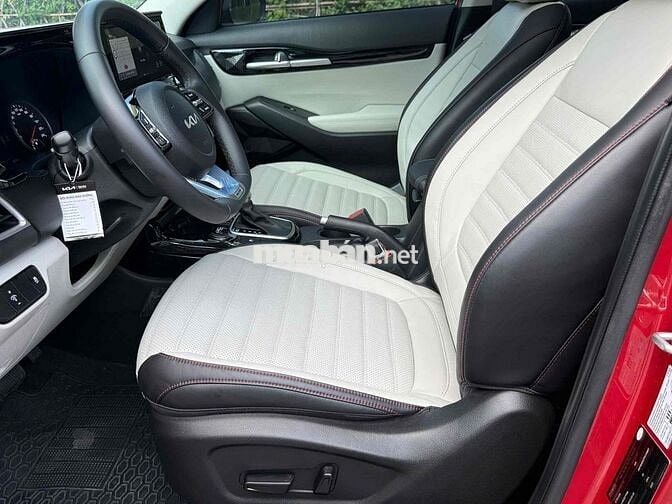 Kia Seltos 2023 Premium 1.4 AT - 4914 km