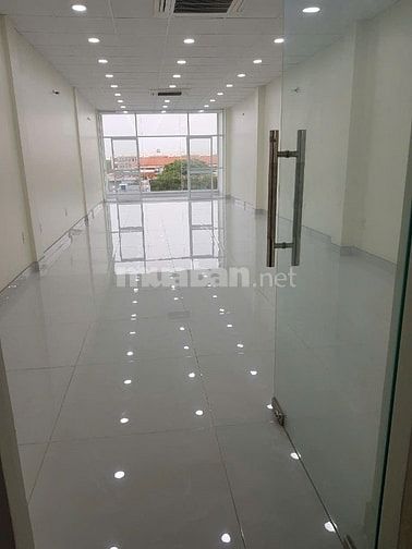 Bán tòa nhà mặt tiền Nguyễn Cư Trinh Q1-DT 4,5x17 hầm 7 tầng giá 35 tỷ