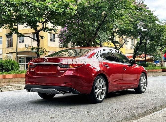Mazda 6 2016 2.5 AT - màu đỏ xe đẹp