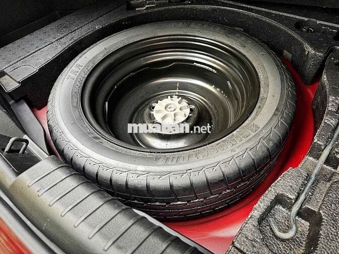 Mazda 6 2016 2.5 AT - màu đỏ xe đẹp