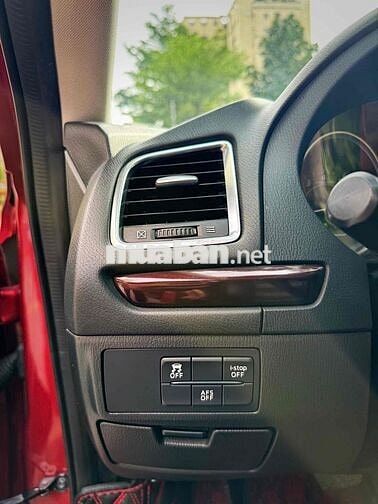 Mazda 6 2016 2.5 AT - màu đỏ xe đẹp