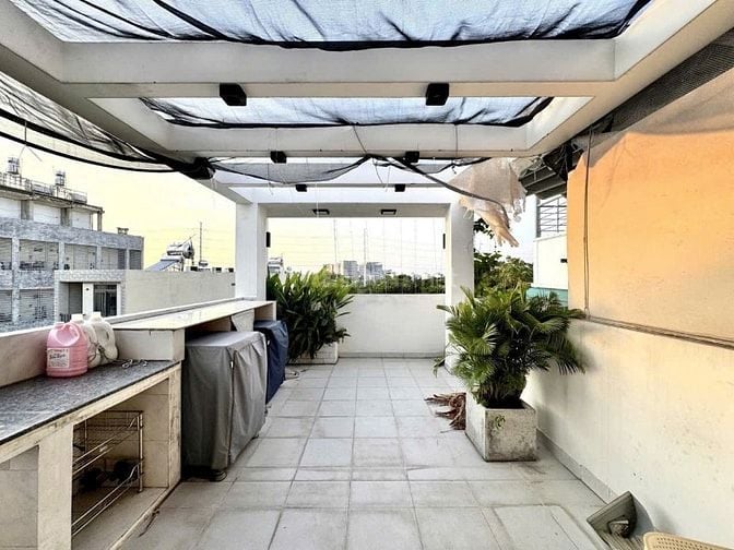 Thương lượng còn 3tỷ550 bán gấp nhà Lý Chính Thắng, 78m2, 4PN, SHR.