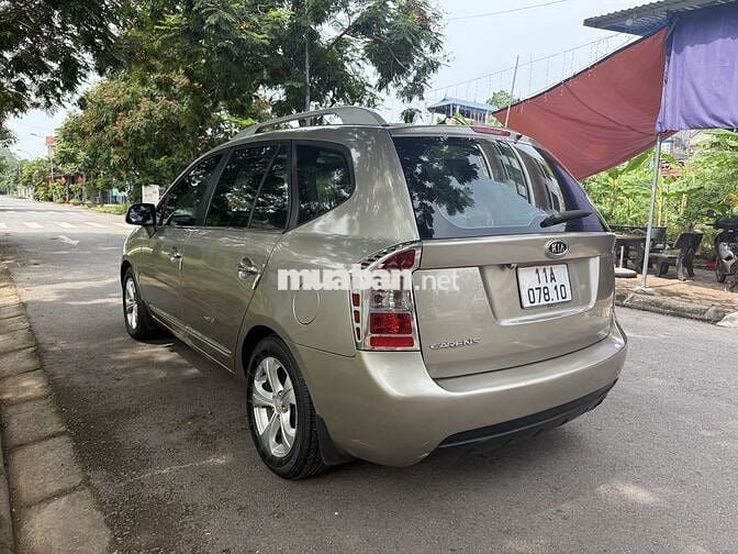 Kia Carens 2015 S SX 2.0 MT - 120000 km