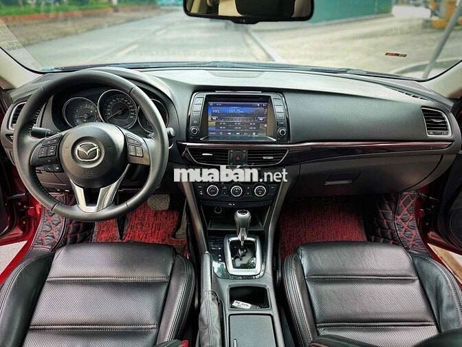 Mazda 6 2016 2.5 AT - màu đỏ xe đẹp
