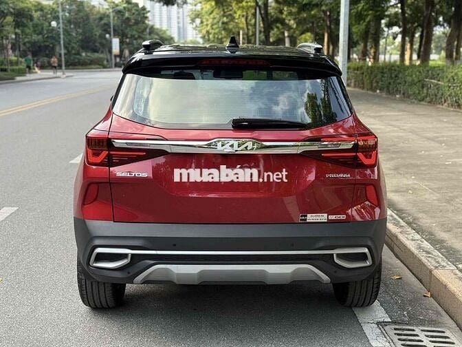 Kia Seltos 2023 Premium 1.4 AT - 4914 km
