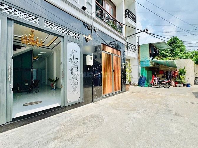GIẢM 500 TRIỆU BÁN GẤP NHÀ THÍCH QUẢNG ĐỨC - PHÚ NHUẬN GIÁ CHỈ 4.2 TỶ 