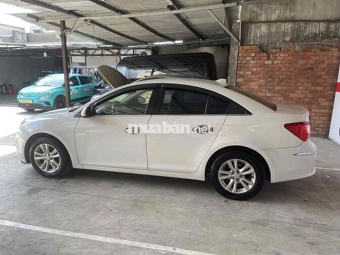 Chevrolet Cruze 2016 LT - 100000 km
