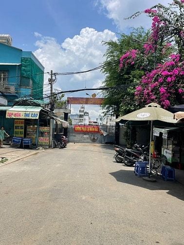 Nhà bán số 448/3c Nguyễn Tất Thành, P.18, Q.4(phường Xóm Chiều)