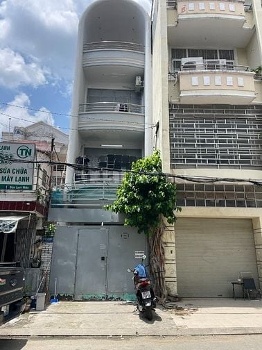 Nhà bán số 448/3c Nguyễn Tất Thành, P.18, Q.4(phường Xóm Chiều)
