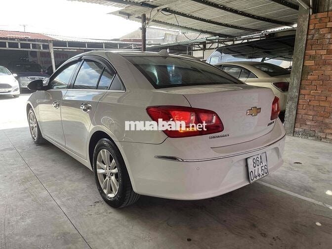 Chevrolet Cruze 2016 LT - 100000 km