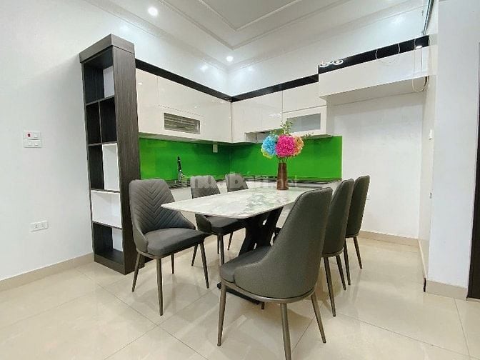 Giảm cực sốc, mua bán liền tay nhà đường Hoà Hảo, Q10, giá 2tỷ9