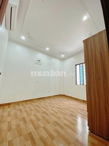 Giảm cực sốc, mua bán liền tay nhà đường Hoà Hảo, Q10, giá 2tỷ9