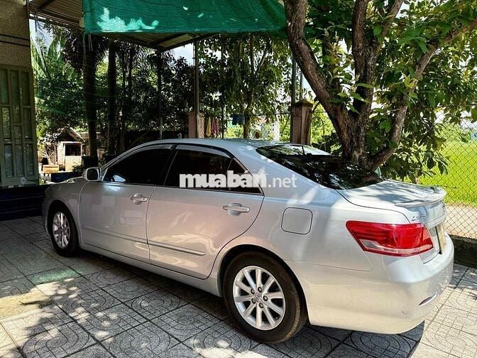 Toyota Camry 2010 2.0E - 114 km