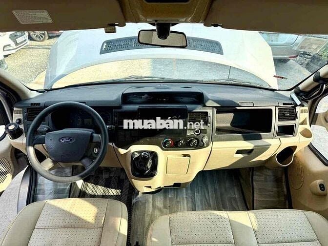 TRAINSIT 2018 luxury XE CỰC ĐẸP ,MÁY ZIN 100%