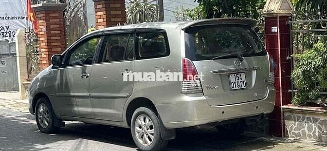 Toyota Innova 2006 G - 12345 km