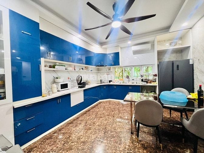 Siêu Phẩm Nhà Vip 140m2 x 6T x Mt;5m Hoàng Hoa Thám Ba Đình 