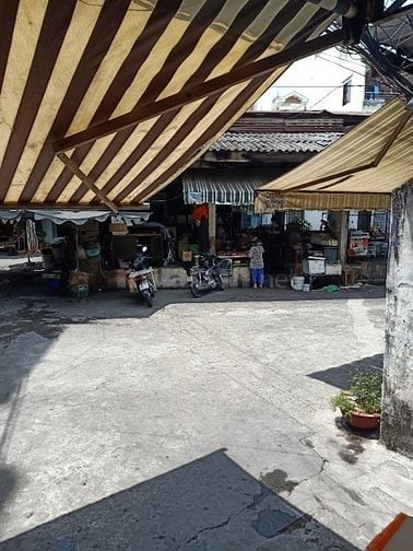 Cho thuê phòng trọ có máy lạnh ngay chợ Thành Thái 