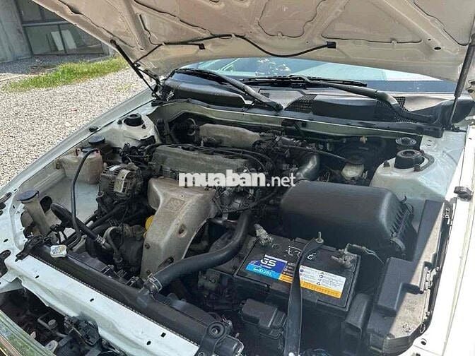 Toyota Camry 1997 LE 2.2 MT