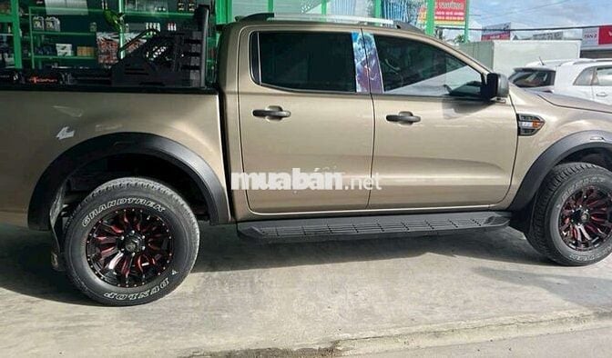 2022 XLS 2.2L 4x2 AT - 77000 km