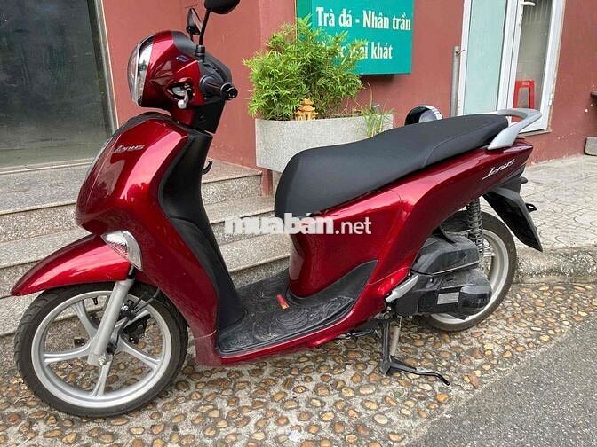 Bán xe mới mua chưa biển số