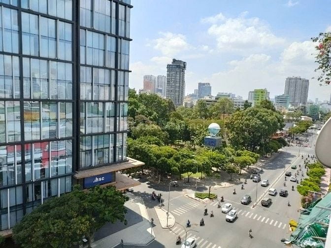 Studio chung cư lầu cao thoáng mát 