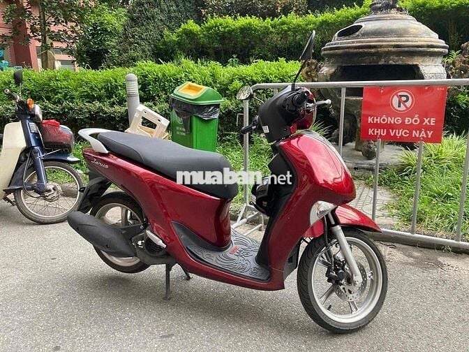 Bán xe mới mua chưa biển số