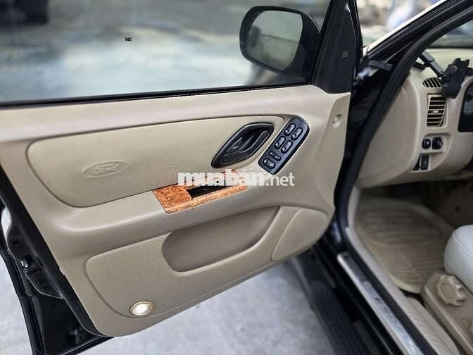 🔴 ford escape 2.3 tự động 4X4 cực chất. bảo hành