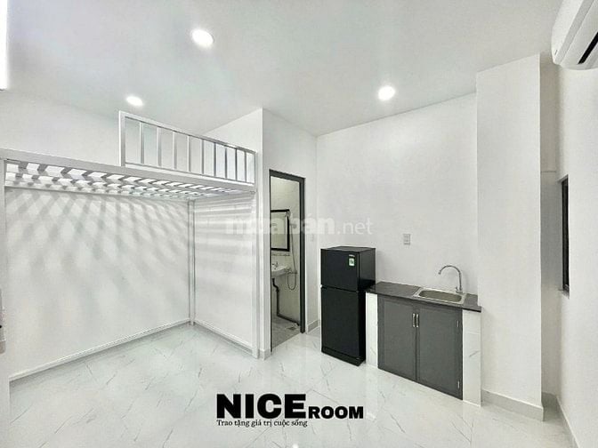 Bán căn hộ dịch Vụ mặt tiền đẹp 71 Nguyễn Thượng Hiền, Bình Thạnh
