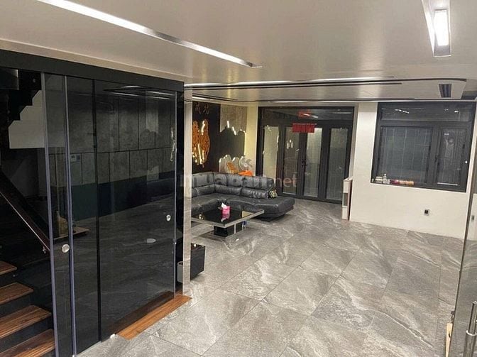 Bán Biệt thự 7x19,5m 1 hầm + 3 lầu KDC Phong Phú 