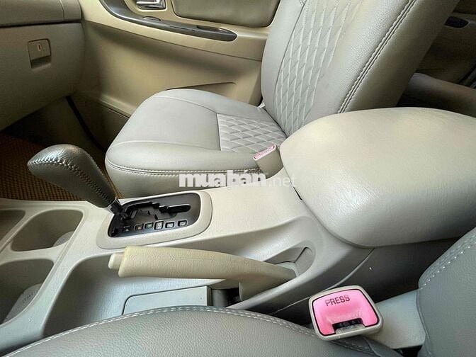 Toyota Innova 2013 G số tự động - 125000 km