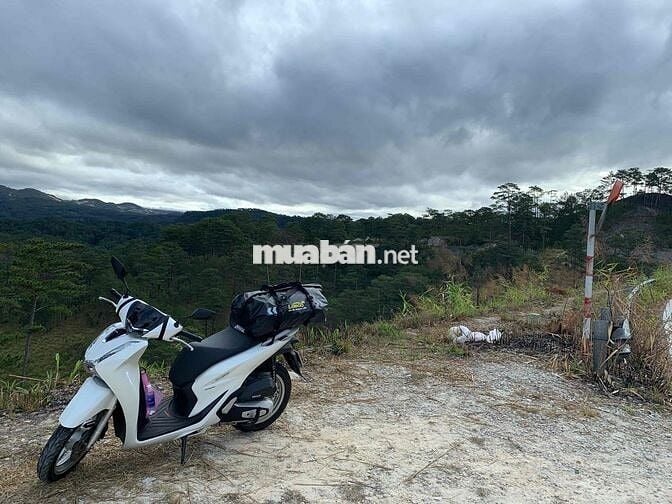 🚨 CHÍNH CHỦ BÁN XE SH 150i ABS – ĐỜI 2021 – MÀU TR