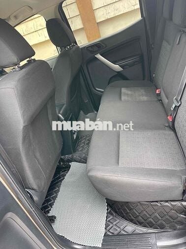 FORD GANGER XLS dầu 2.2 số tự động,một cầu, sx2018