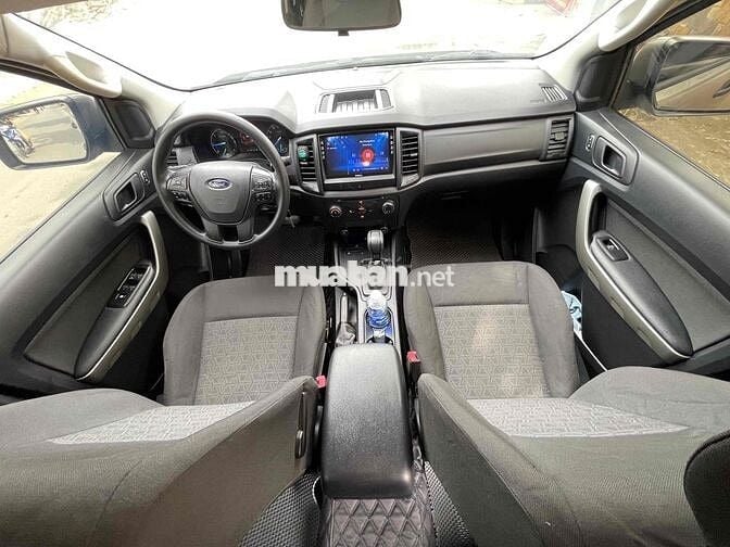 FORD GANGER XLS dầu 2.2 số tự động,một cầu, sx2018