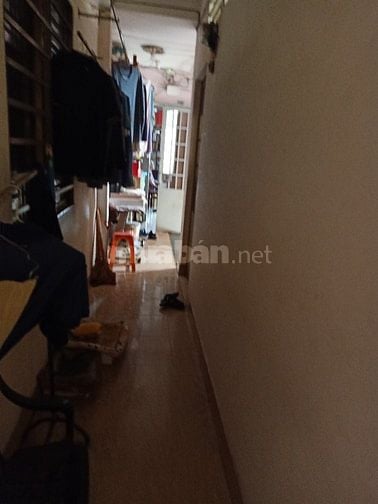 Cho thuê phòng trọ có máy lạnh ngay chợ Thành Thái 