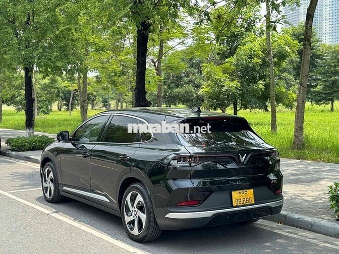 VF8 GF Eco 2023 Pin Catl 9.000km đẹp xuất sắc