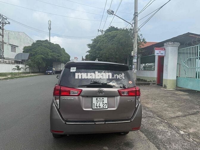 Toyota Innova 2018 2.0E - 60000 km