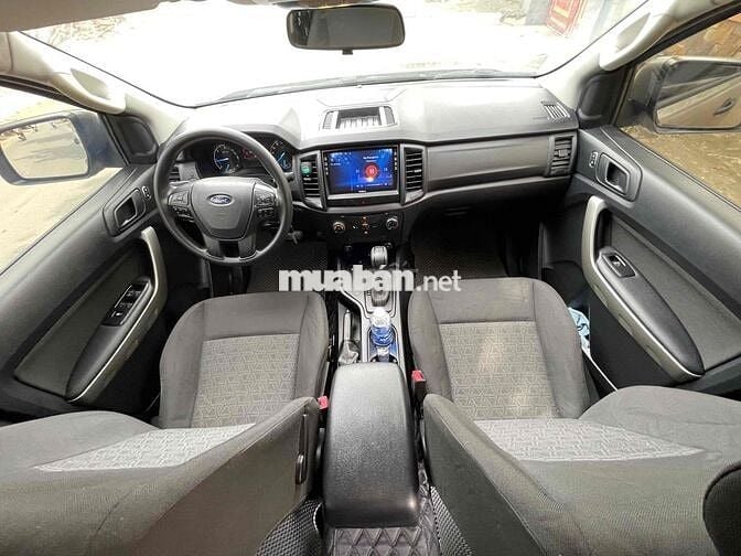 FORD GANGER XLS dầu 2.2 số tự động,một cầu, sx2018