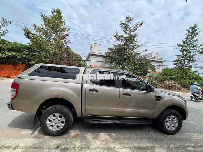 FORD GANGER XLS dầu 2.2 số tự động,một cầu, sx2018