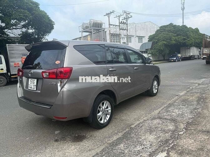Toyota Innova 2018 2.0E - 60000 km