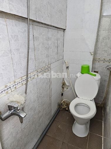 Cho thuê phòng dạng CHDV 214/C33 Nguyễn Trãi Q1 chỉ 3 triệu/tháng.