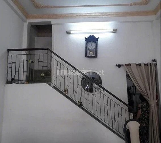 Nhà Q3, 3 Tầng, 63m2, 3PN, 4WC Xe Tải Vào, Sổ Hồng, chỉ 13 Tỷ !